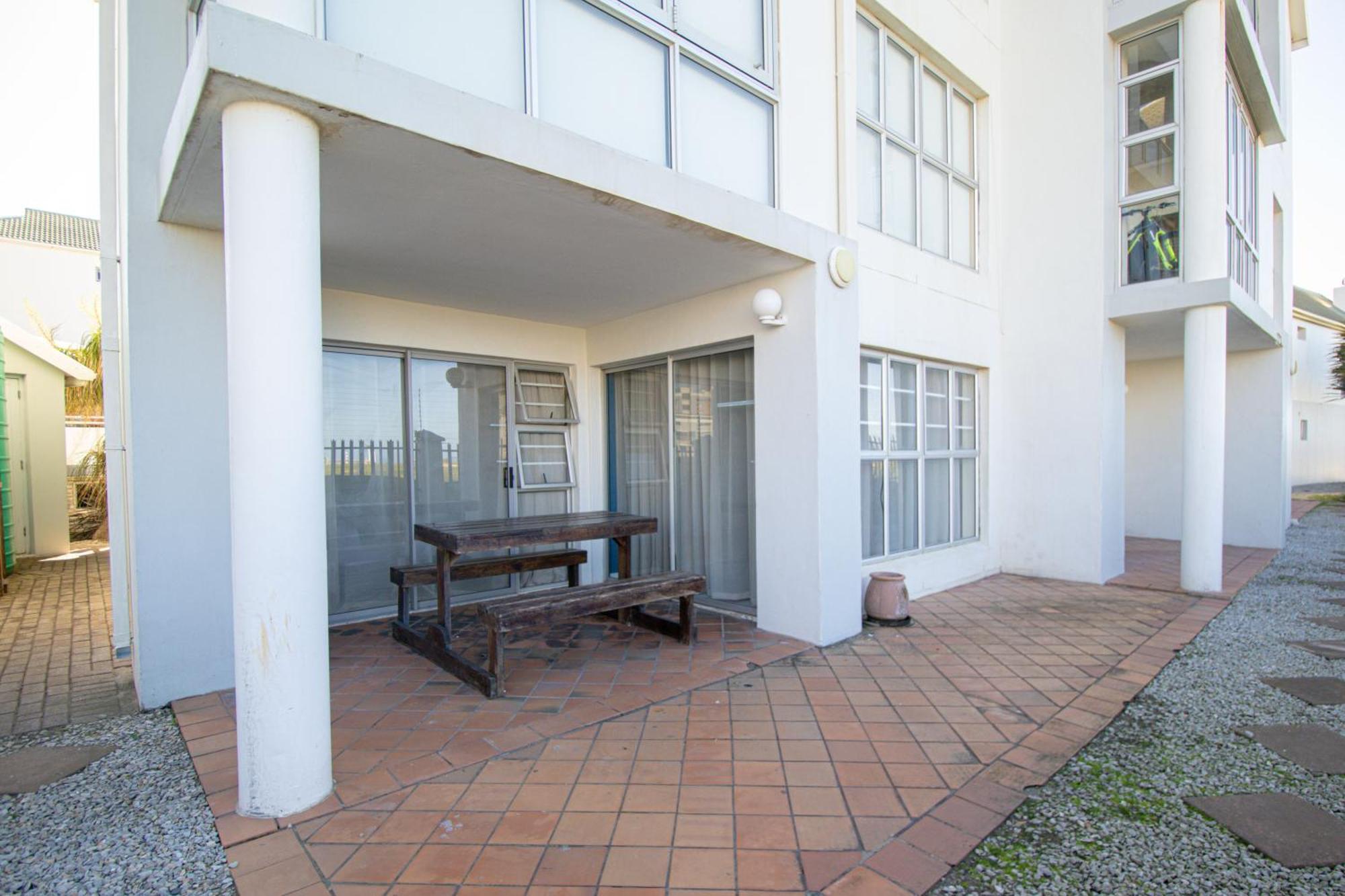 Modern Seaview Apartment Port Elizabeth Exterior photo