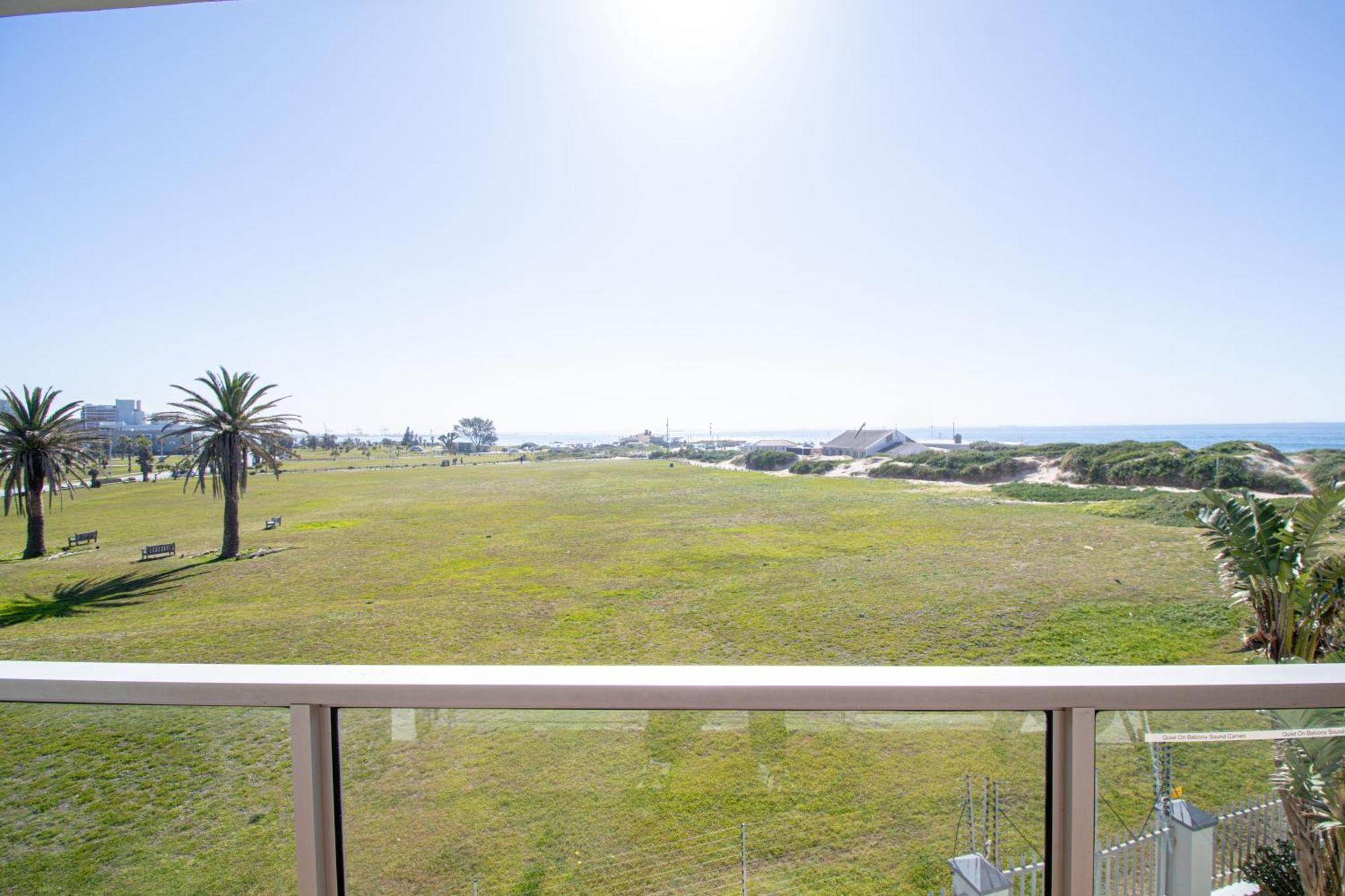 Modern Seaview Apartment Port Elizabeth Exterior photo